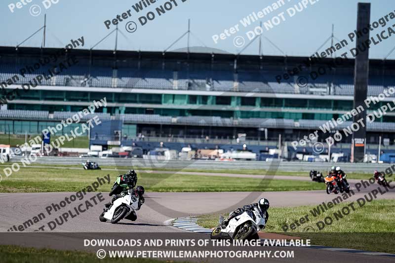 Rockingham no limits trackday;enduro digital images;event digital images;eventdigitalimages;no limits trackdays;peter wileman photography;racing digital images;rockingham raceway northamptonshire;rockingham trackday photographs;trackday digital images;trackday photos
